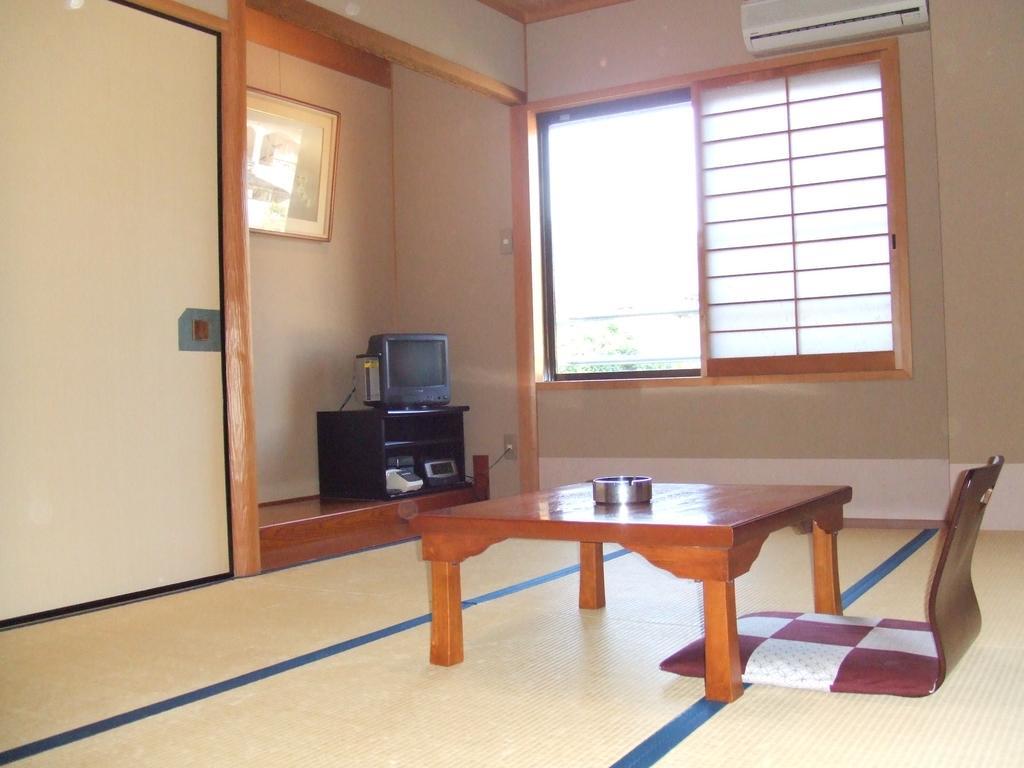 Ryokan Ginsuikaku Майдзуру Екстер'єр фото