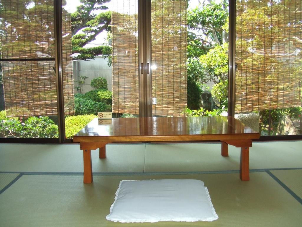 Ryokan Ginsuikaku Майдзуру Екстер'єр фото